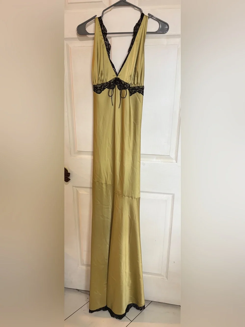 Fashion Nova flowing olive